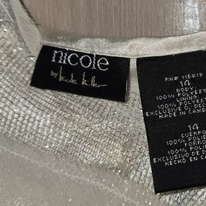 Nicolle Miller Tank Blouse Size 14 Cream  Color